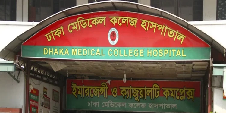 ছিনতাইকারীর গুলির আঘাতে গুরুতর আহত