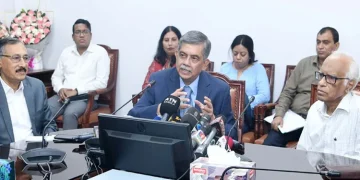 দেশের ভেতরেই শিক্ষার্থীরা যাতে ভবিষ্যত দেখতে পায়
