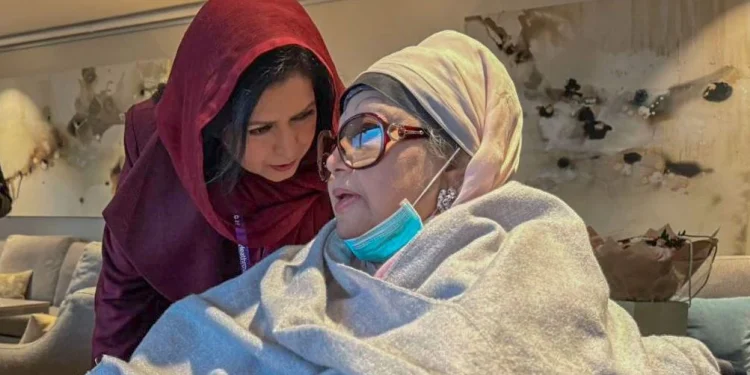 কাতার আমিরের এয়ার এম্বুলেন্সে দেশে ফিরবেন বেগম খালেদা জিয়া